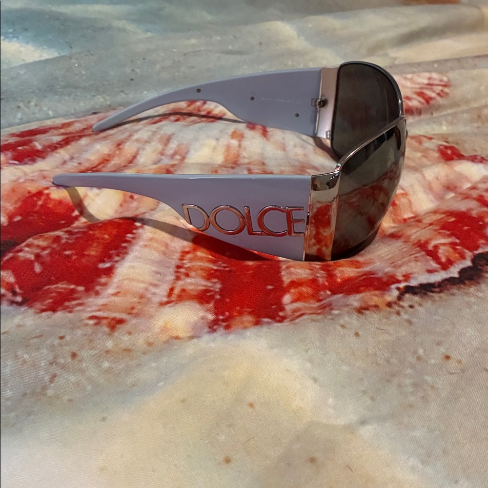 Dolce & GabbanaDolce & Gabbana Blue/Silver DG 2014 Oversized Sunglasses